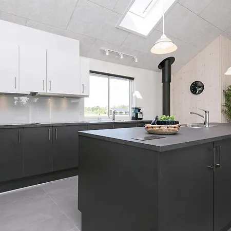 Luxury Retreat In Marielyst - By Traum *