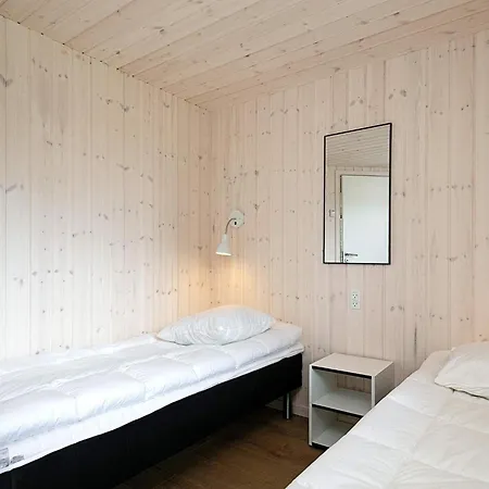 5 Star In Vaeggerlose Casa de Férias