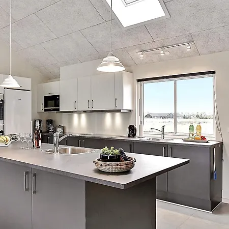 Luxury Retreat In Marielyst - By Traum 別荘 *