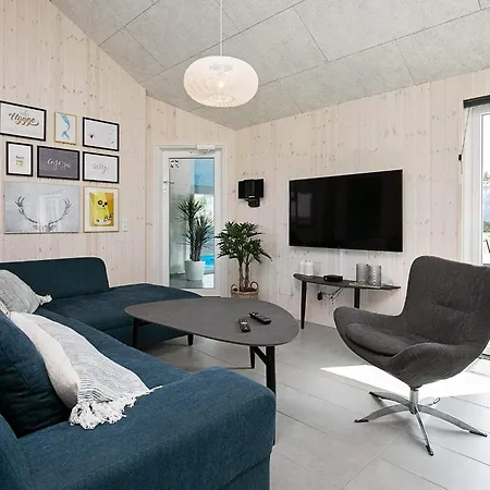 Semesterbostad 5 Star In Vaeggerlose Bøtø By